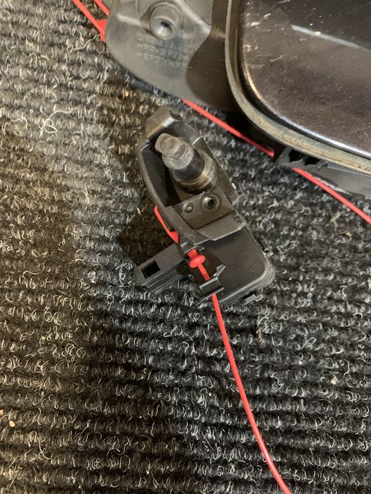 Tampao combustivel audi A4 B8