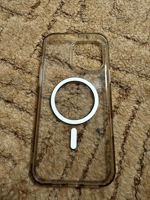 Противоударный чехол для iPhone 16 Pro Max