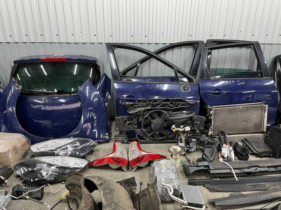 Двері праві (OV460) Renault Scenic 3 двері ліві Рено Сценік 2009-2016