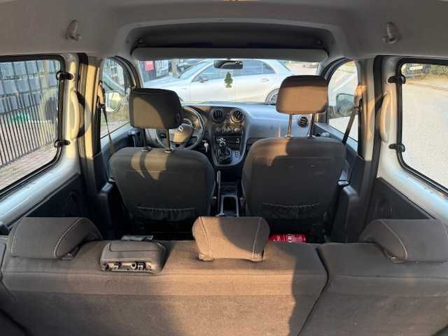 Wynajem Najem Bus Blaszak Brygadówka Mercedes Citan