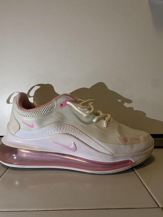 Nike airmax 720 rosa e branco