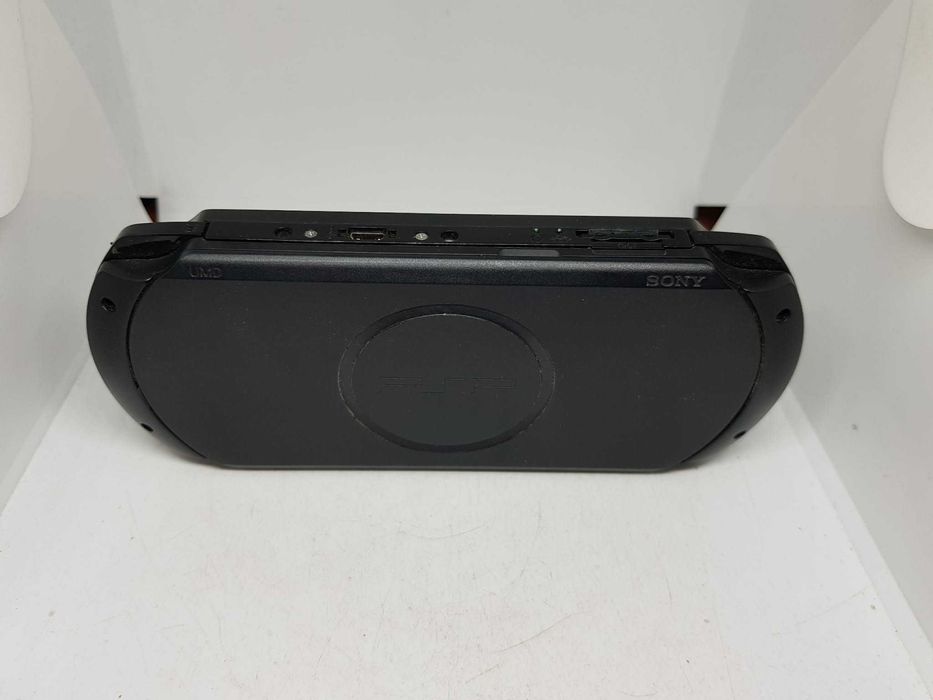 Konsola Sony PSP E1004 + akces