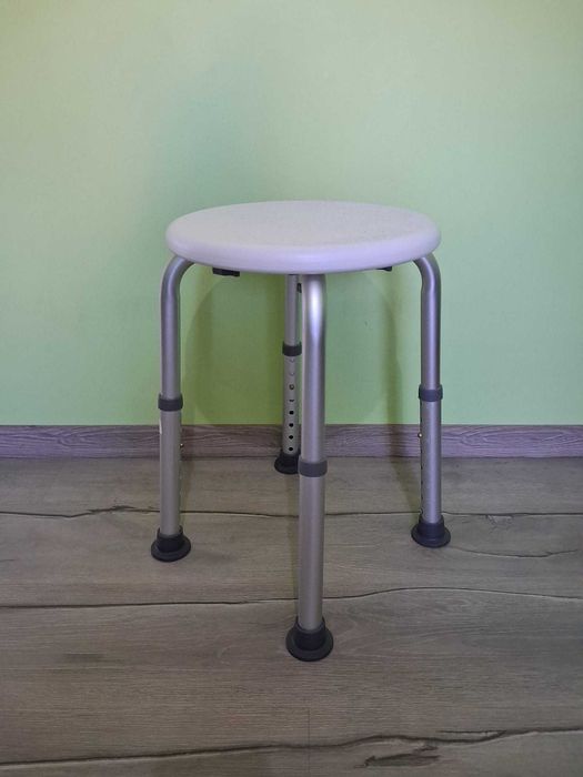 Taboret prysznicowy okrągły, lekki- regulowany