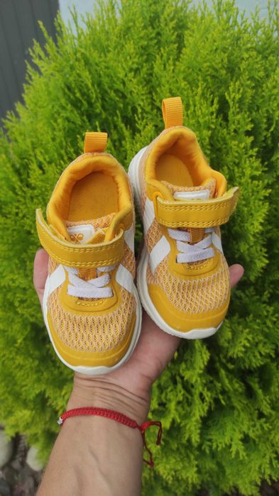 Кросівки для немовлят Hummel