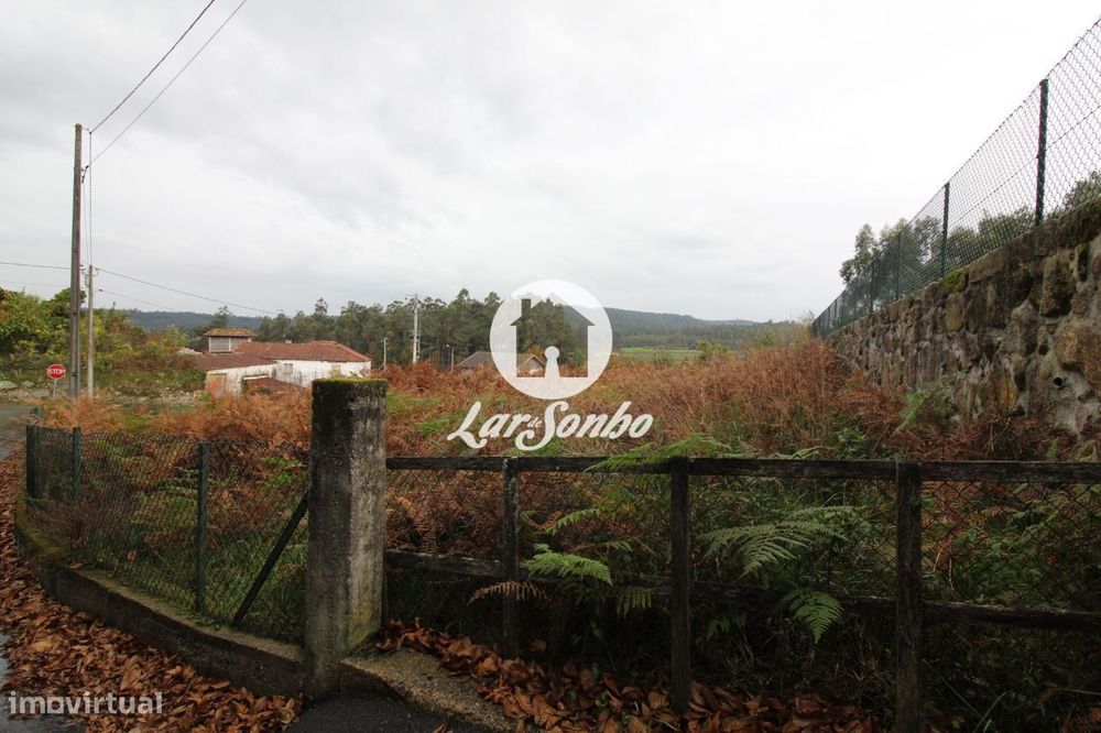 Terreno para moradia individual — Chorente, Góios, Courel, Pedra Furada E Gueral, Braga