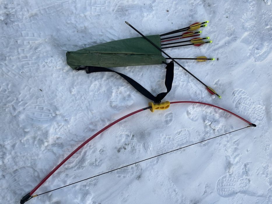 Продам лук дитячий