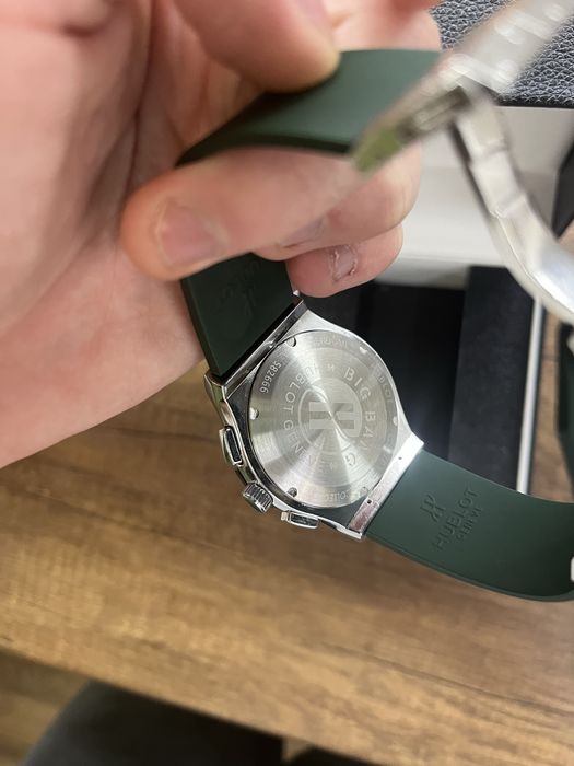 Часы hublot хаблот