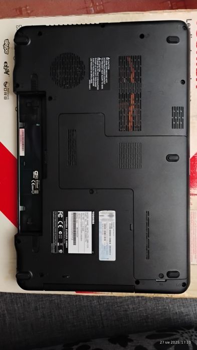 Laptop Toshiba satelite C660-1Cn