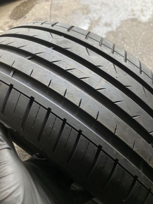 Pneus 215/40/18 Vredesteina Ultrac