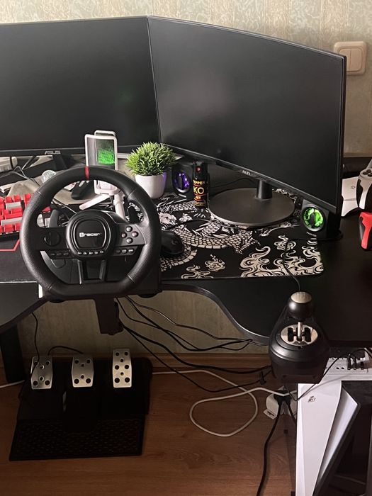 Руль игровой t-racer