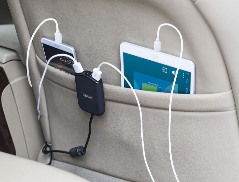 Technaxx rodzinna ładowarka samochodowa 4 x USB  nowa okazja prezent