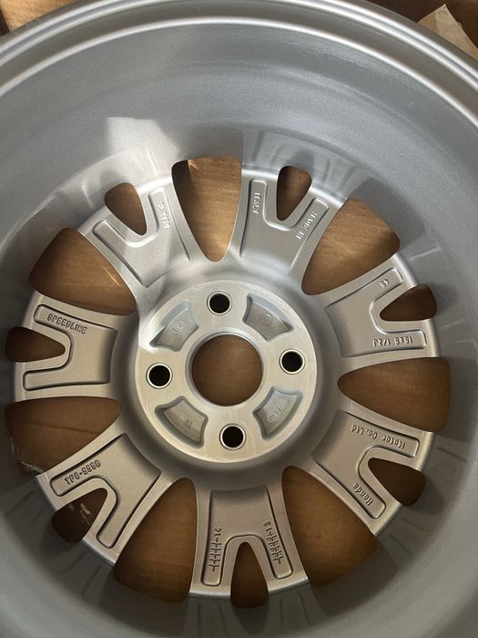 Jantes Honda Originais 15” Novas em Caixa – Ref. 08W15-TF0-600