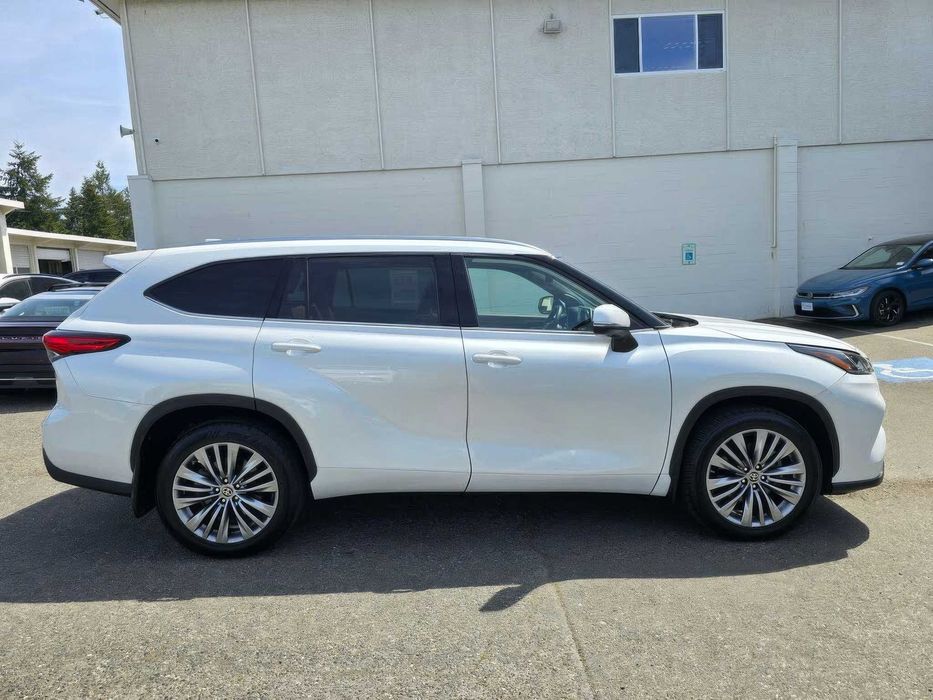 Toyota Highlander Platinum      2022