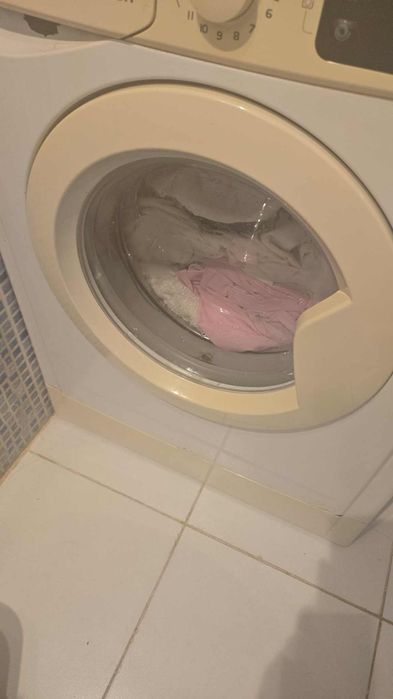 Máquina lavar roupa