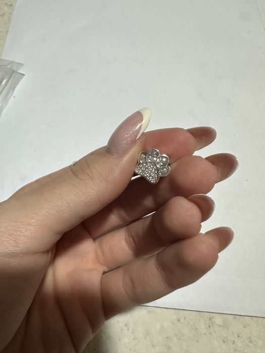 charms zawieszka łapka pies