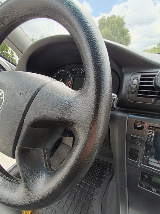 Skoda Superb 1.8 турбо газ-бензин