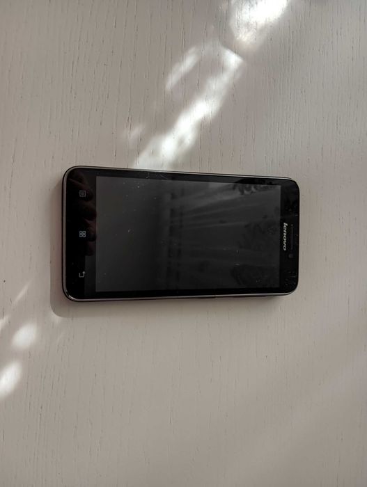 Lenovo А606 Смартфон