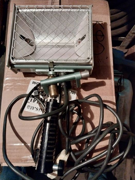 Кінофотоосвітлювач КФО-0,5 +струбцина