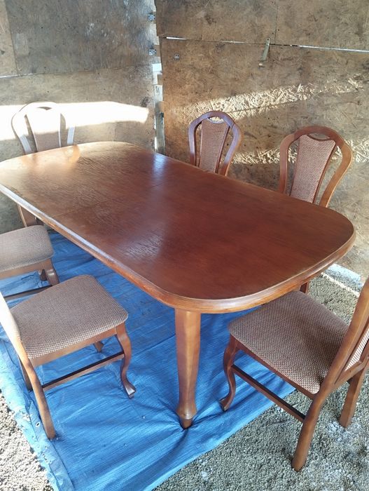 Stół drewniany duży