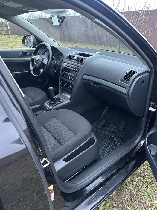 SKODA OCTAVIA 2011p. 1.4 90kw