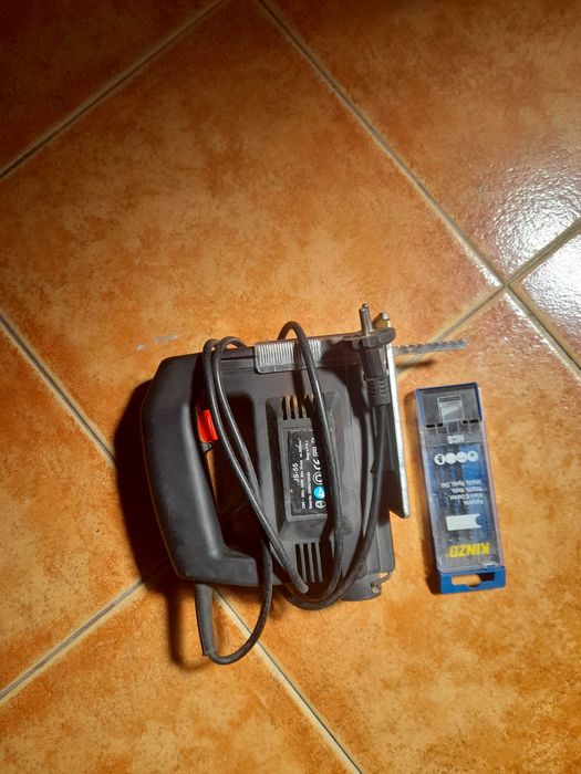 Máquina corte madeira em bom estado