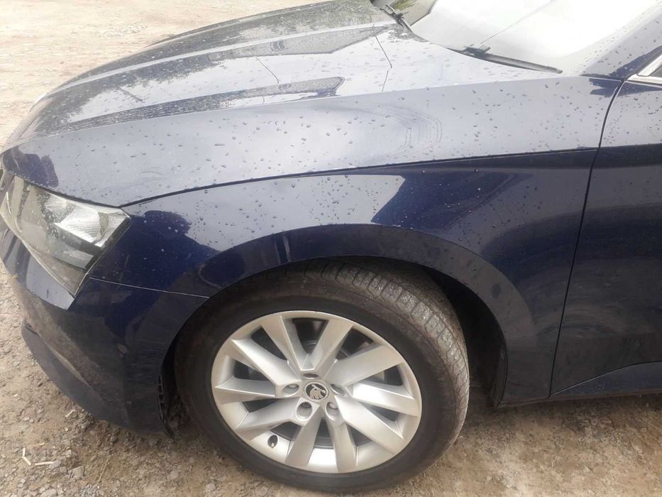 Крило переднє праве+ліве Skoda Superb 3