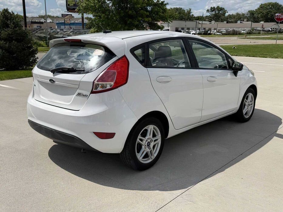 Ford Fiesta SE      2018