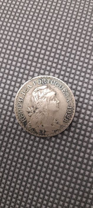 Moeda de 1 escudo de 1928