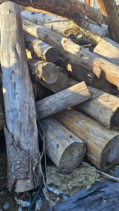 Drewno metry lub klocki opalowe kominkowe