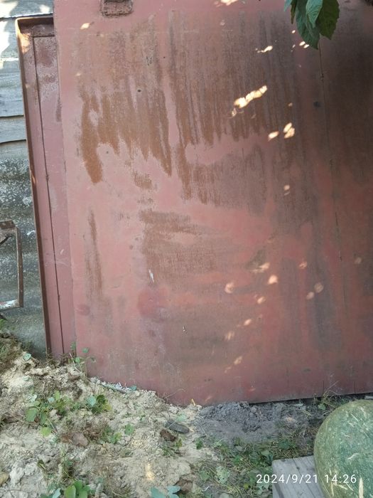 Продам гаражные ворота