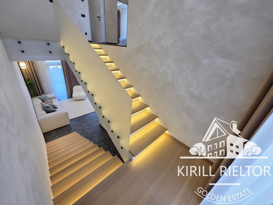 В коттеджном городке "Золотые Ключи" продается новый таунхаус