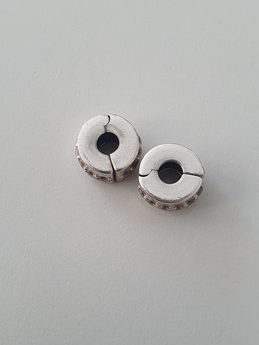 Para klipsów Pandora