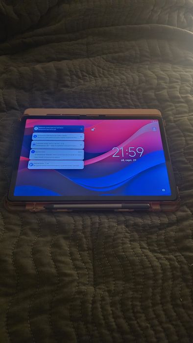 Планшет Lenovo Tab M11+чехол