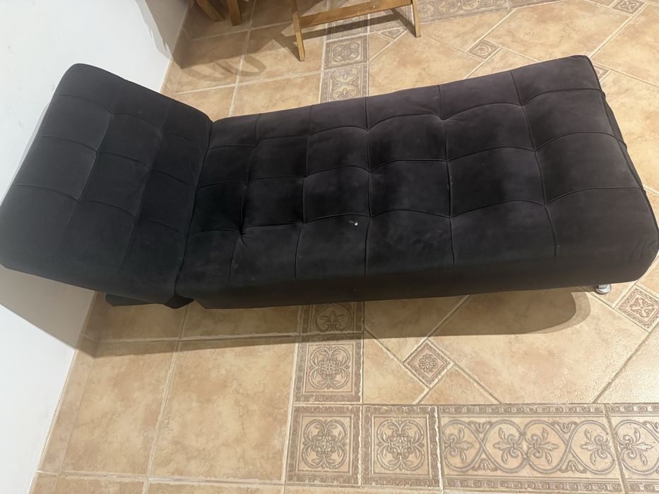 Sofa preto retratil