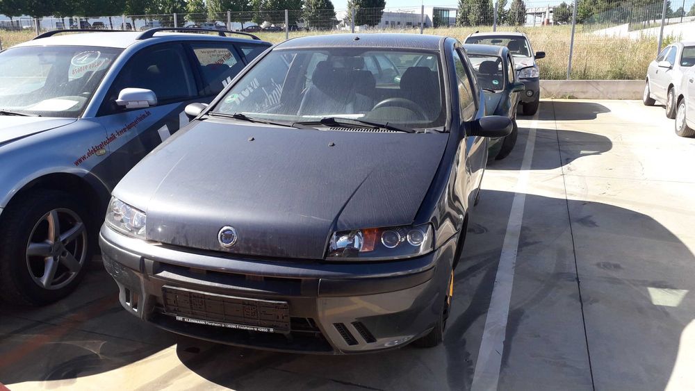 Temos para peças Fiat Punto Automático Gasolina