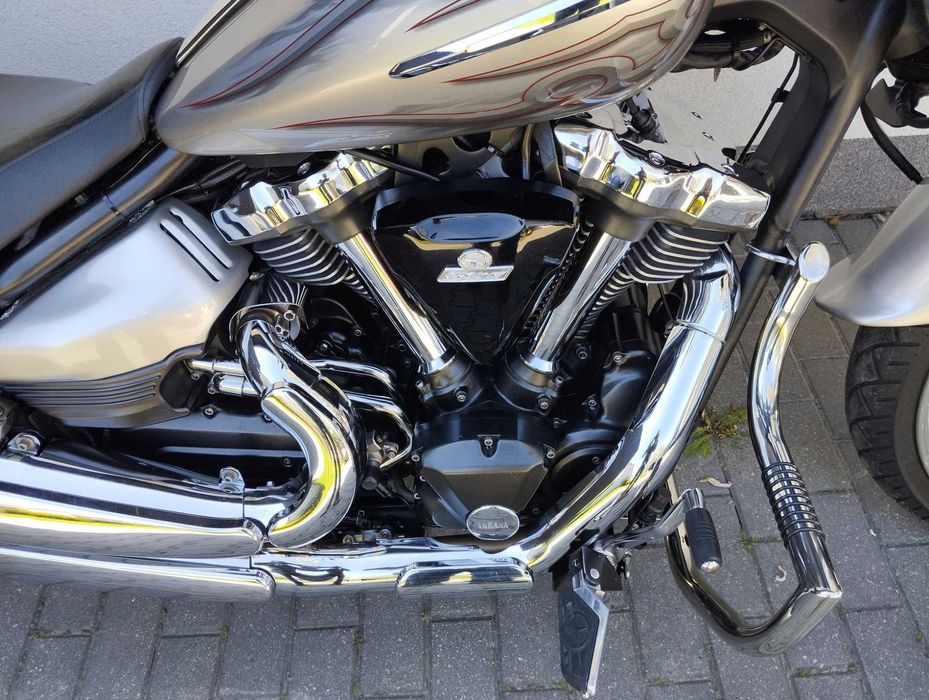 Yamaha xv 1900 raider