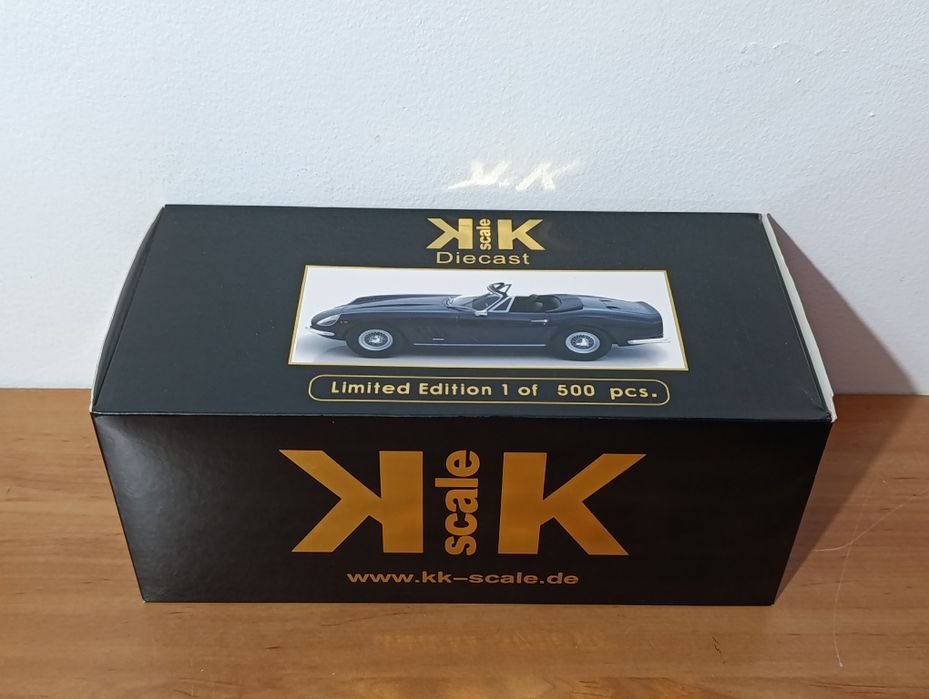 Ferrari 275 GTB Spyder 1/18