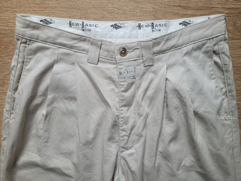 Spodnie beżowe szerokie Mustang New Basic vintage must have