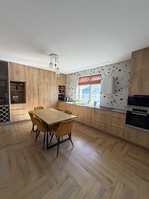 Продаж будинку в Боратині з ГАЗОМ | Ремонт | Гараж | Госпблок 60 м²
