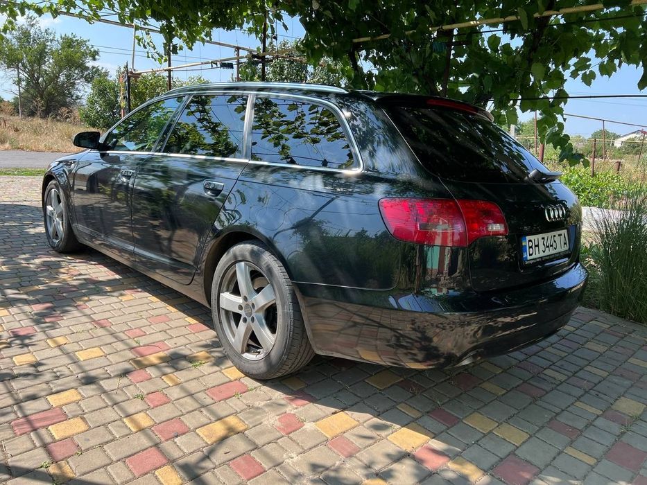 Продам автомобиль Audi a6