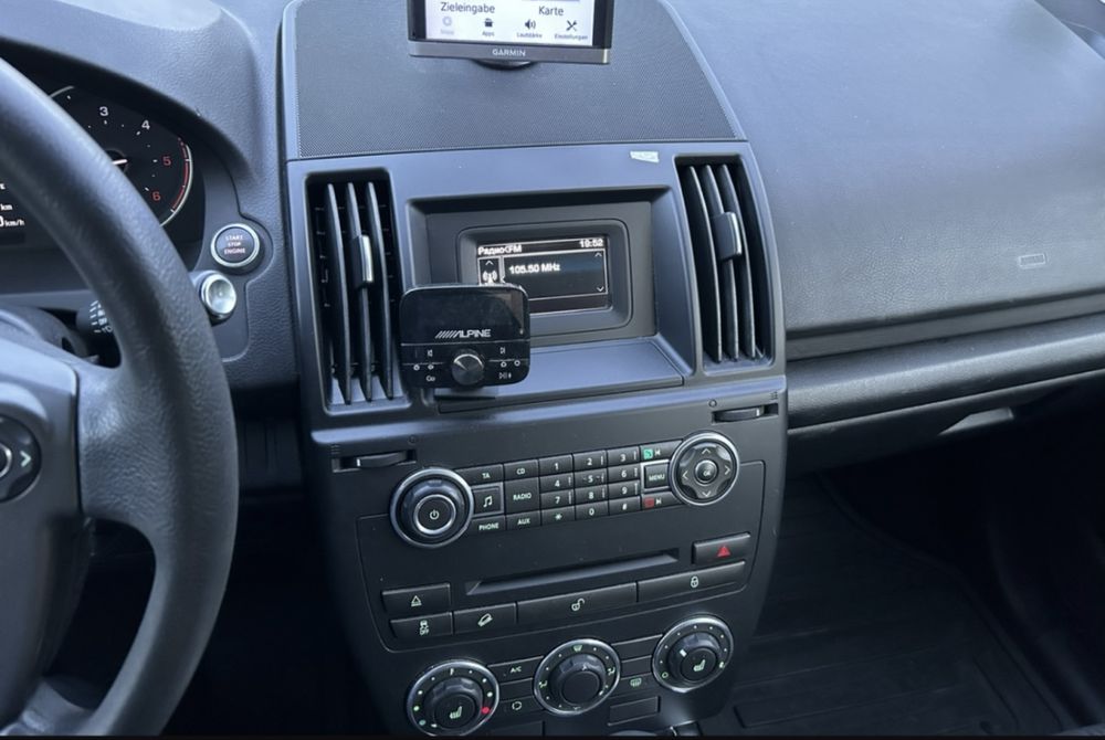 Land Rover Freelander 2013рік