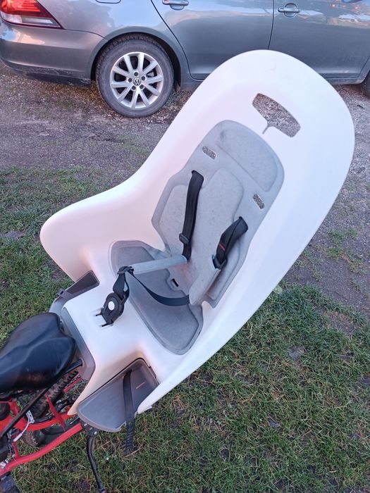 Cadeira bebé para bicicleta usada