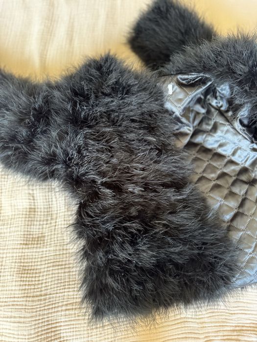 Ala Ochnik czarne krótkie futerko 100% pióra strusia viral