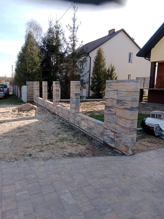 Ogrodzenia układanie kostki siatka panel joniec fundament brukarstwo