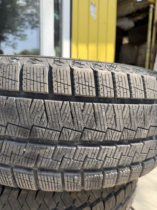 Резина зимова KAPSEN 225/60 R16 2025р майже нова