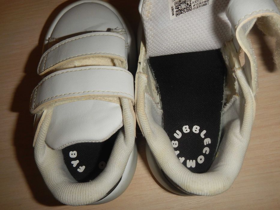 Кросівки дитячі демісезонні Adidas bubble comfy p.21(13см)