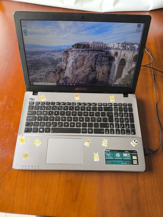 ASUS K550J Performance | Intel Core i7 | 15.6" | Ideal p/ Trabalho