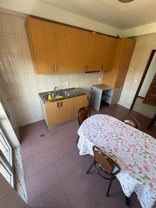 Arrenda-se  apartamento T2