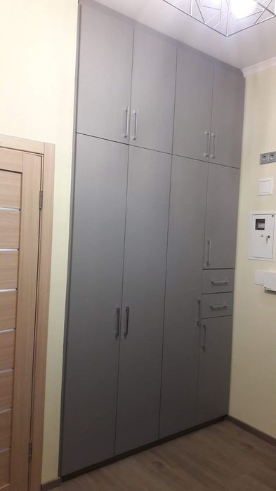 Раздвижные двери, шкафы и шкафы-купе на заказ