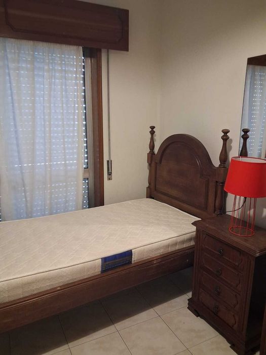 1 Quarto para Alugar em Paranhos Porto